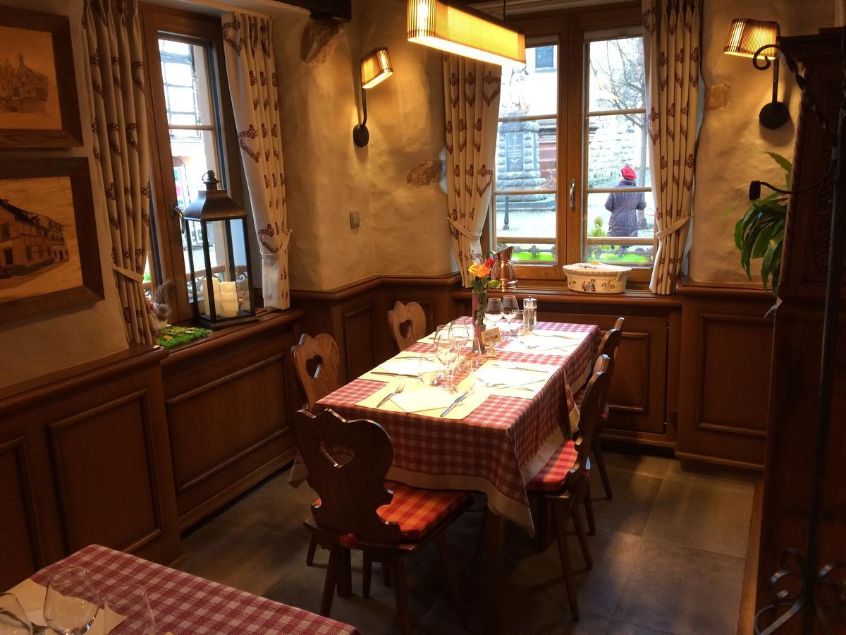 Auberge Des Trois Chateaux Eguisheim Exterior photo